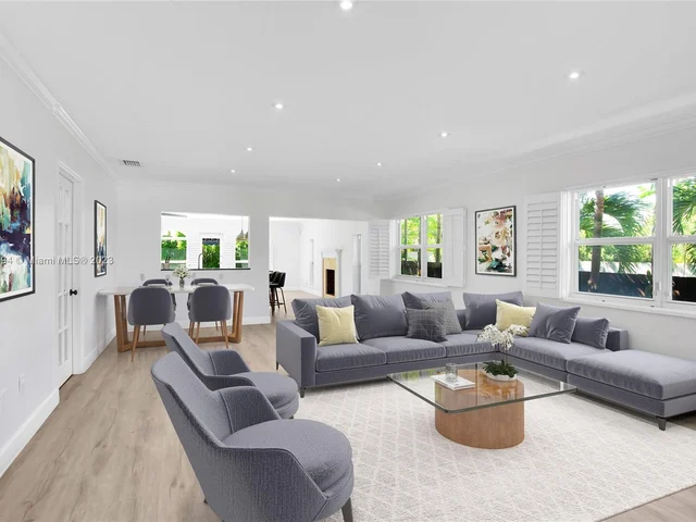 3550 Crystal Court, Miami FL 33133