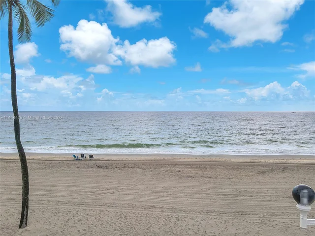 2911 N Ocean Dr, Hollywood FL 33019