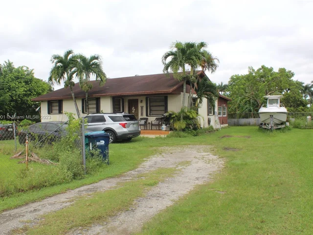 19471 SW 198, Miami FL 33187