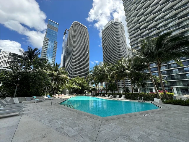 88 SW 7th St # 2709, Miami FL 33130