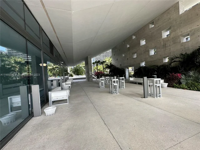 88 SW 7th St # 2709, Miami FL 33130