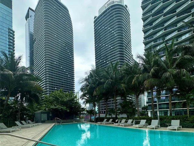 88 SW 7th St # 2709, Miami FL 33130