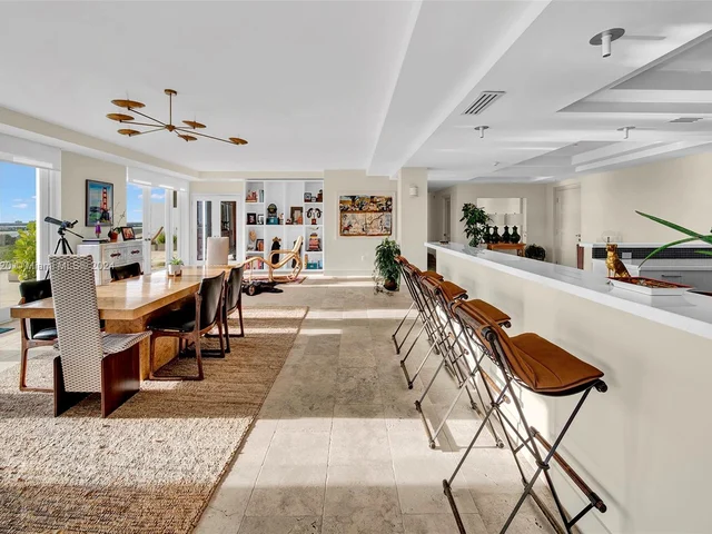 5600 Collins Ave # D, Miami Beach FL 33140