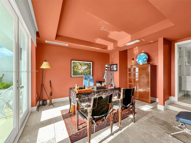 5600 Collins Ave # D, Miami Beach FL 33140