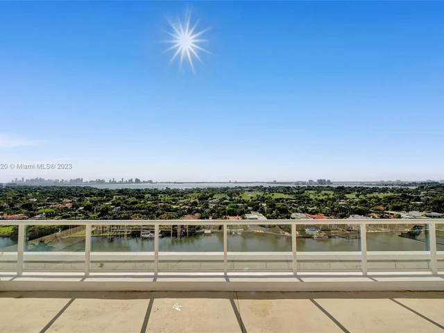 5600 Collins Ave # D, Miami Beach FL 33140