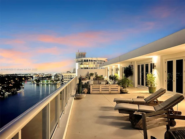 5600 Collins Ave # D, Miami Beach FL 33140