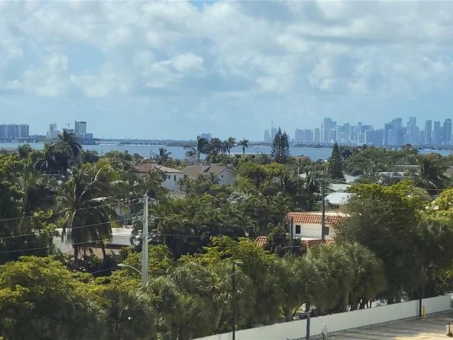 2150 Sans Souci Blvd # B611, North Miami FL 33181