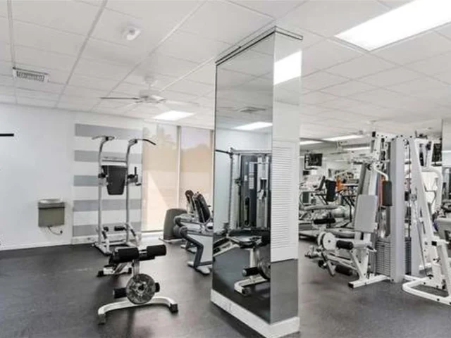 2150 Sans Souci Blvd # B611, North Miami FL 33181