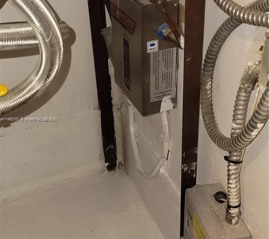 2150 Sans Souci Blvd # B611, North Miami FL 33181