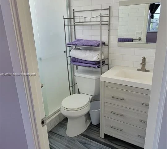 2150 Sans Souci Blvd # B611, North Miami FL 33181