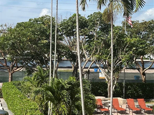 400 N Riverside Dr # 201, Pompano Beach FL 33062