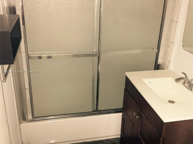 6580 Santona St # A35, Coral Gables FL 33146