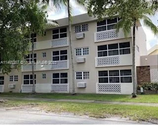 6580 Santona St # A35, Coral Gables FL 33146