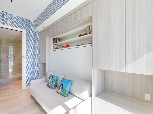 4701 N Meridian Ave # 512, Miami Beach FL 33140