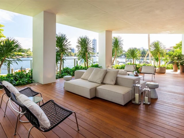 4701 N Meridian Ave # 512, Miami Beach FL 33140