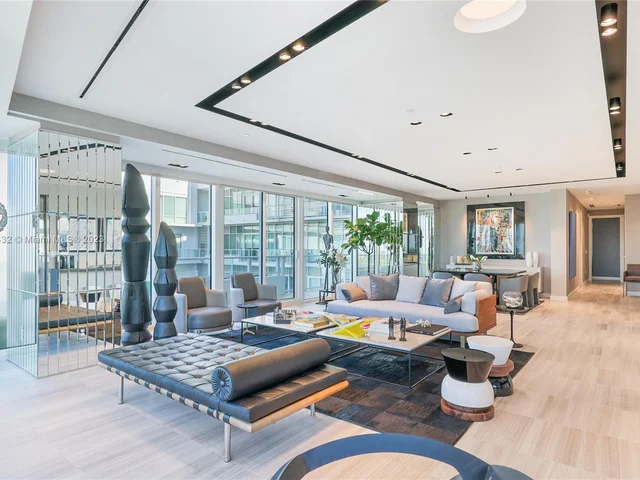 4701 N Meridian Ave # 512, Miami Beach FL 33140