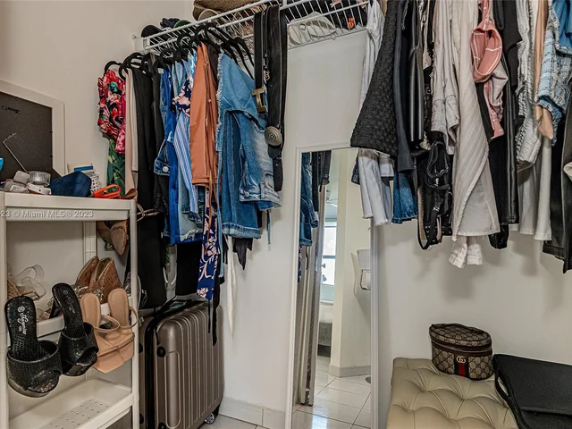 2899 Collins Ave # 1042, Miami Beach FL 33140