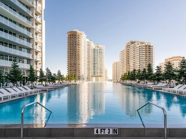 495 Brickell Ave, Miami FL 33131