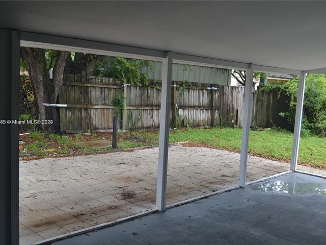 6601 Lincoln Street, Hollywood FL 33024