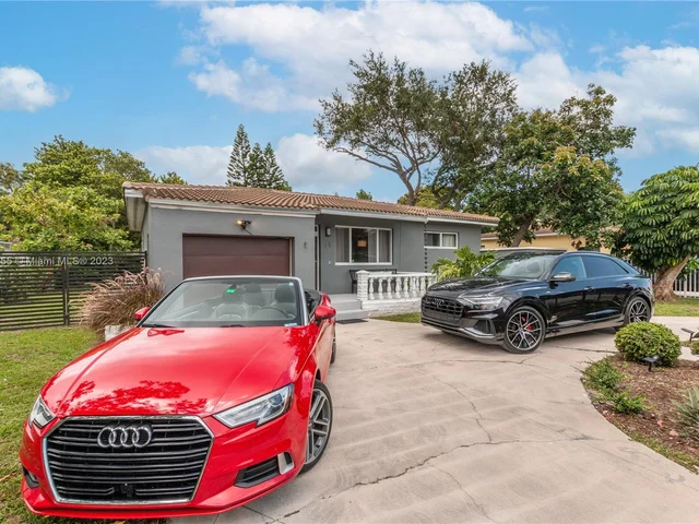 65 NW 116th St, Miami FL 33168