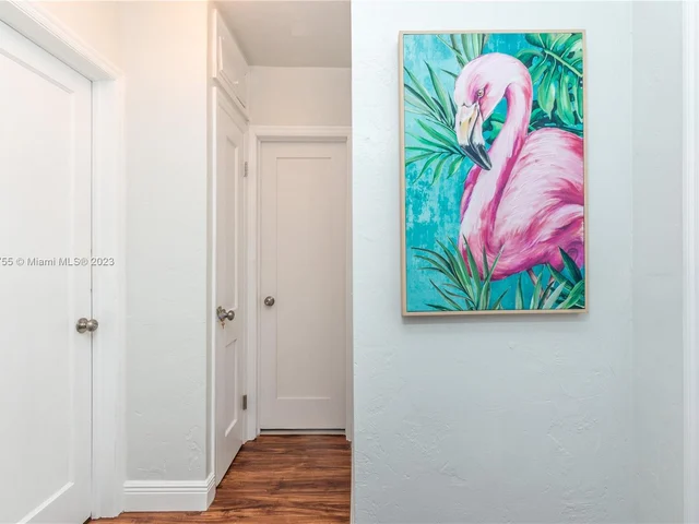 65 NW 116th St, Miami FL 33168