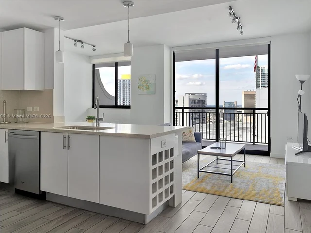 999 SW 1st Ave # 3315, Miami FL 33130