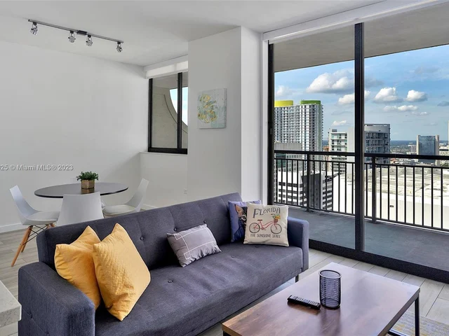 999 SW 1st Ave # 3315, Miami FL 33130