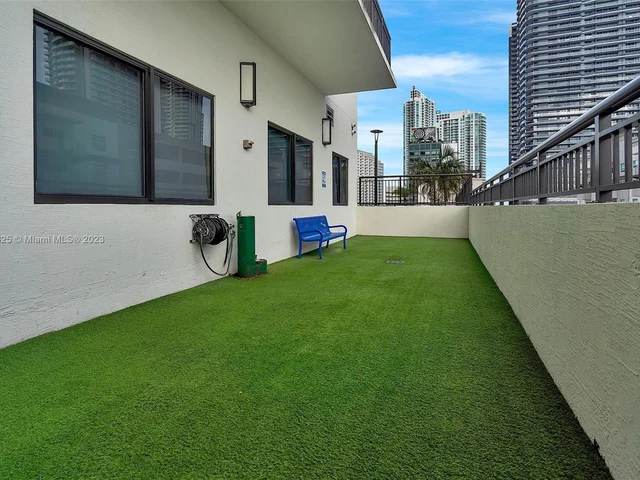 999 SW 1st Ave # 3315, Miami FL 33130