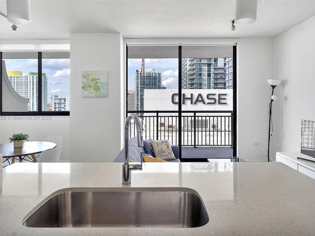 999 SW 1st Ave # 3315, Miami FL 33130