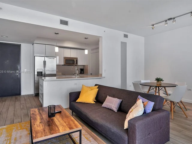 999 SW 1st Ave # 3315, Miami FL 33130