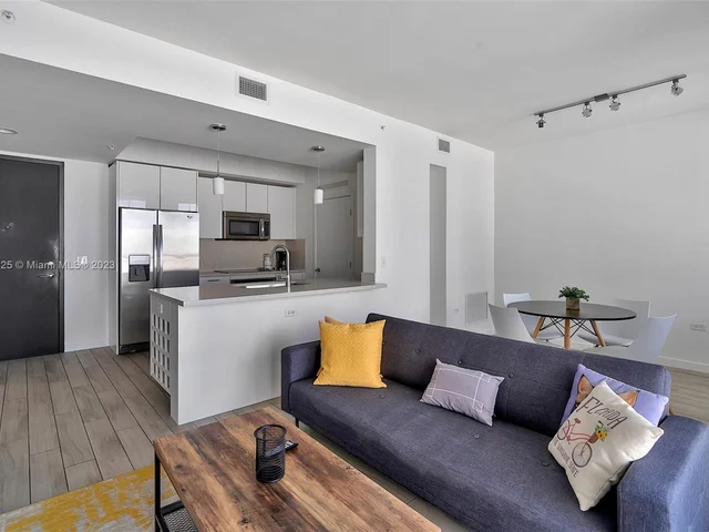 999 SW 1st Ave # 3315, Miami FL 33130