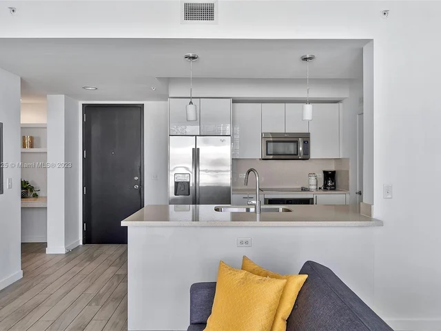 999 SW 1st Ave # 3315, Miami FL 33130