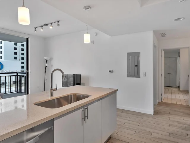 999 SW 1st Ave # 3315, Miami FL 33130