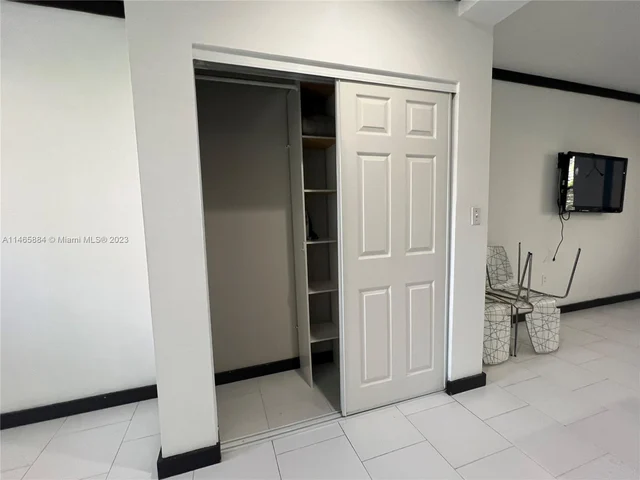 1545 Drexel Ave # 406, Miami Beach FL 33139