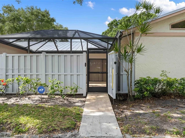 8912 Thumbwood Cir # A, Boynton Beach FL 33436