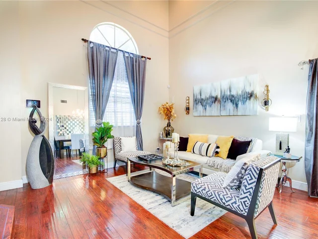 10740 Lenox Rd, Cooper City FL 33026