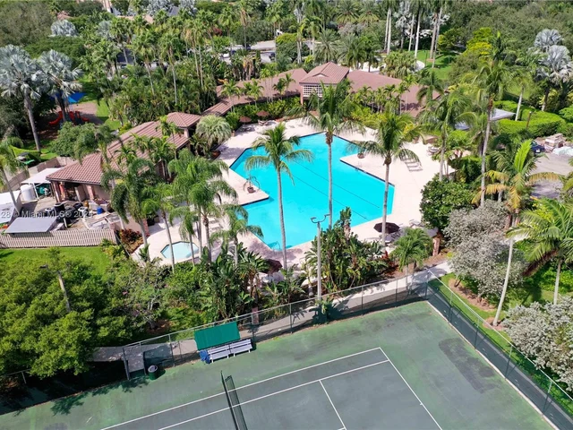 10740 Lenox Rd, Cooper City FL 33026