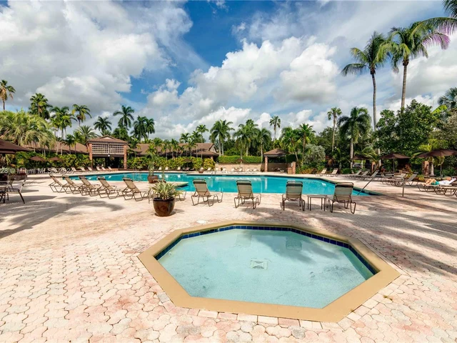 10740 Lenox Rd, Cooper City FL 33026