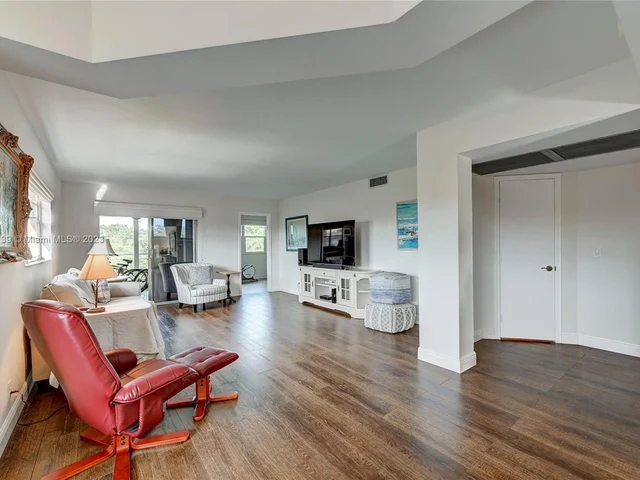 1601 Abaco Dr # A4, Coconut Creek FL 33066