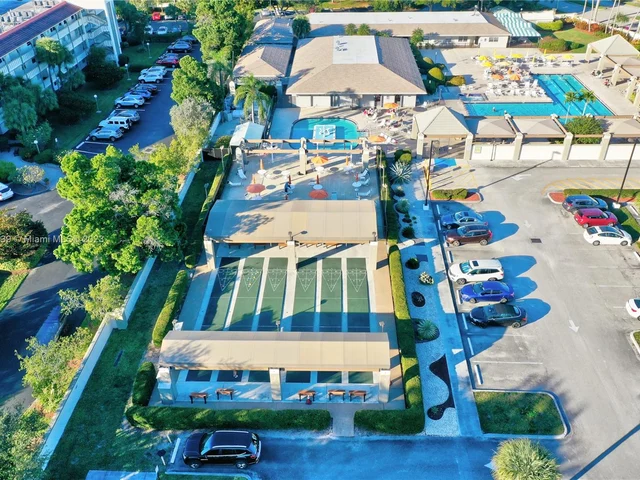 1601 Abaco Dr # A4, Coconut Creek FL 33066