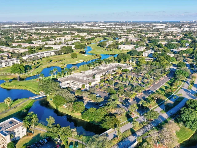 1601 Abaco Dr # A4, Coconut Creek FL 33066