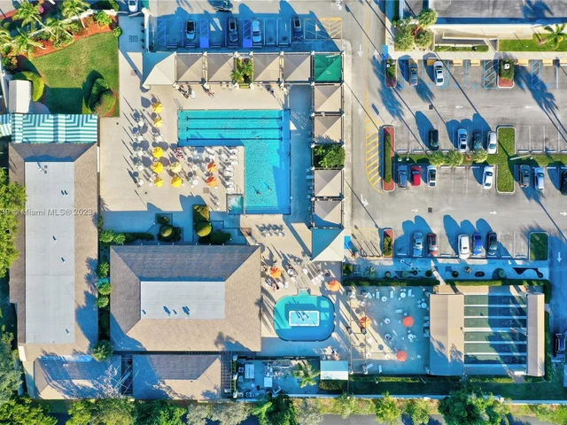 1601 Abaco Dr # A4, Coconut Creek FL 33066