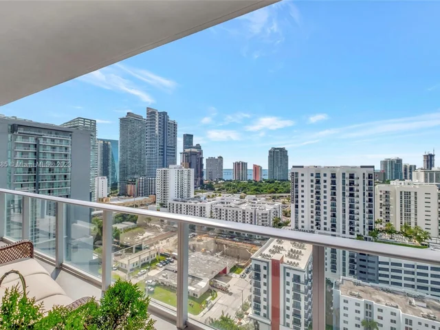 1010 SW 2nd Ave # 2101, Miami FL 33130