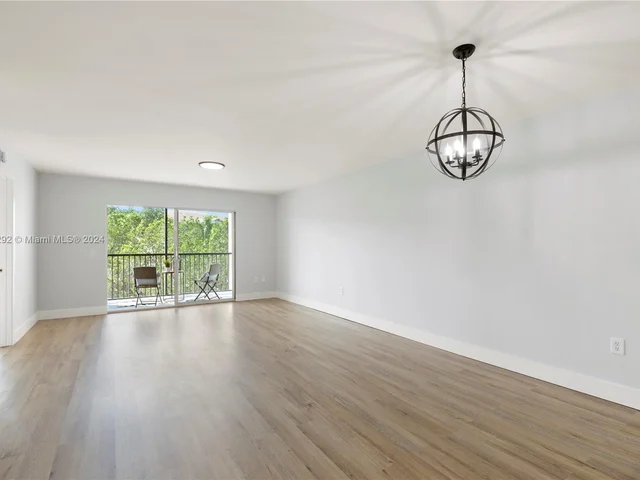 550 SW 137th Ave # 302L, Pembroke Pines FL 33027