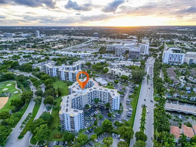 20500 W Country Club Dr # 202, Aventura FL 33180