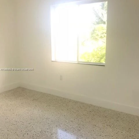 82 NW 27th St # 4, Miami FL 33127