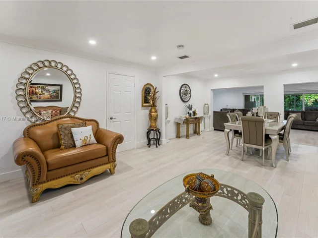 2255 SW 24th Ter, Miami FL 33145