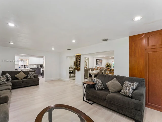 2255 SW 24th Ter, Miami FL 33145