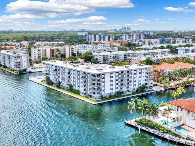 4000 NE 170th St # 101, North Miami Beach FL 33160