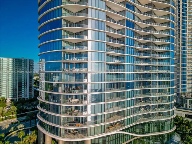 15701 Collins Ave # 905, Sunny Isles Beach FL 33160